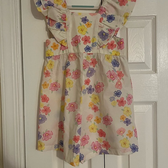 Zara Other - Floral Kids Romper with Ruffle Sleeves